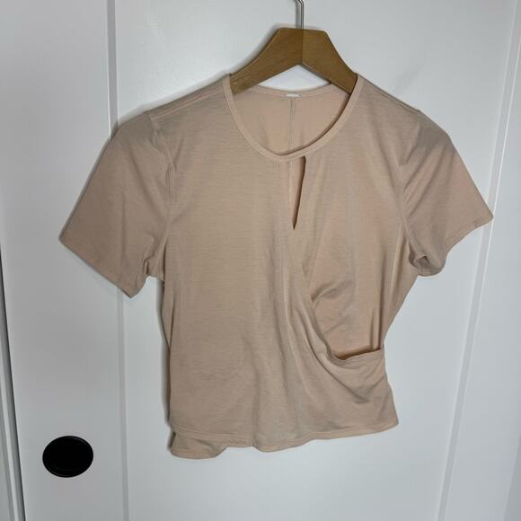 Lululemon Round Trip Short Sleeve Tee Shirt Lightweight Heathered Nudie Size 4 - Picture 2 of 5
